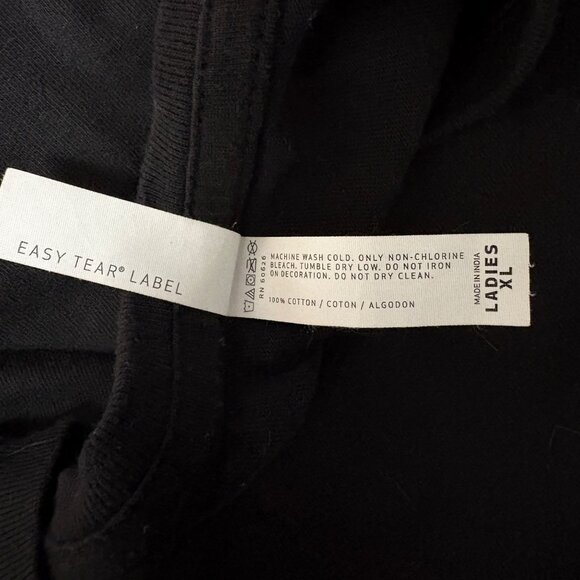 Live and Tell BINGO BITCHES Womens Top Size XL 3/4 Sleeve Black V-Neck Shirt - Picture 6 of 7